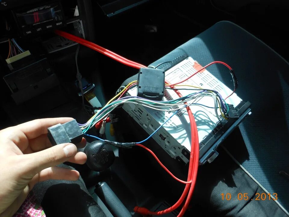 Проблемы с проводкой. Проблемы с проводкой. Чинить проводку. 26 02 проводка. Проблемы с проводкой.