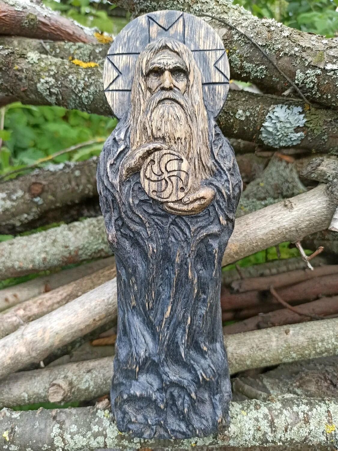 Славянская мифология лесовик. Боги дерево бог. Альвы скандинавская мифология. Дуб храм перуна. Перун златоусый.