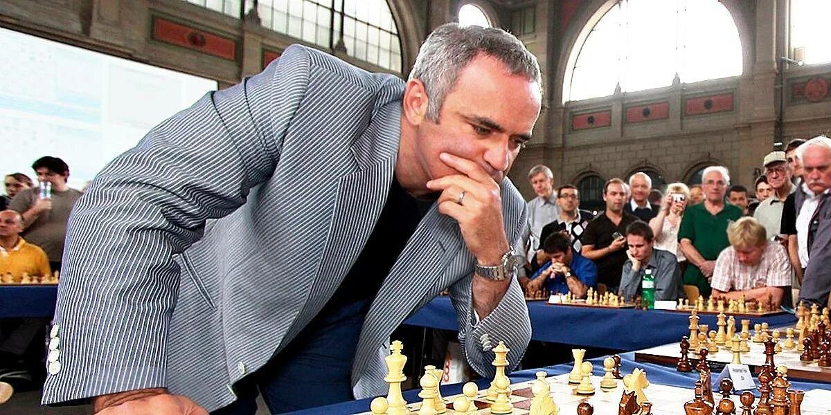 Ян непомнящий магнус карлсен 2021. Магнус карлсен 2022. Магнус карлсен 2021. Магнус карлсен чемпион мира. Магнус карлсен 2021.