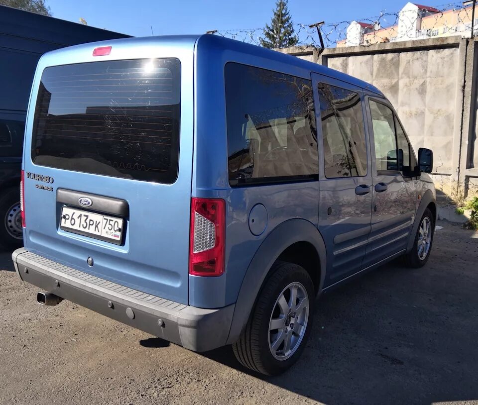 Ford Tourneo connect 1. Ford Tourneo connect 1.8. Ford Tourneo connect 2024. Ford Tourneo connect 2005 1.8 бензин.