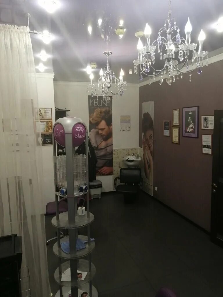 Версаль, нижний новгород, улица костина. Версаль салон красоты нижний новгород. Салон красоты версаль жуковский мичурина. Парикмахерская гальбштадте вавилон. Ул 40 лет победы 4 нижний новгород.