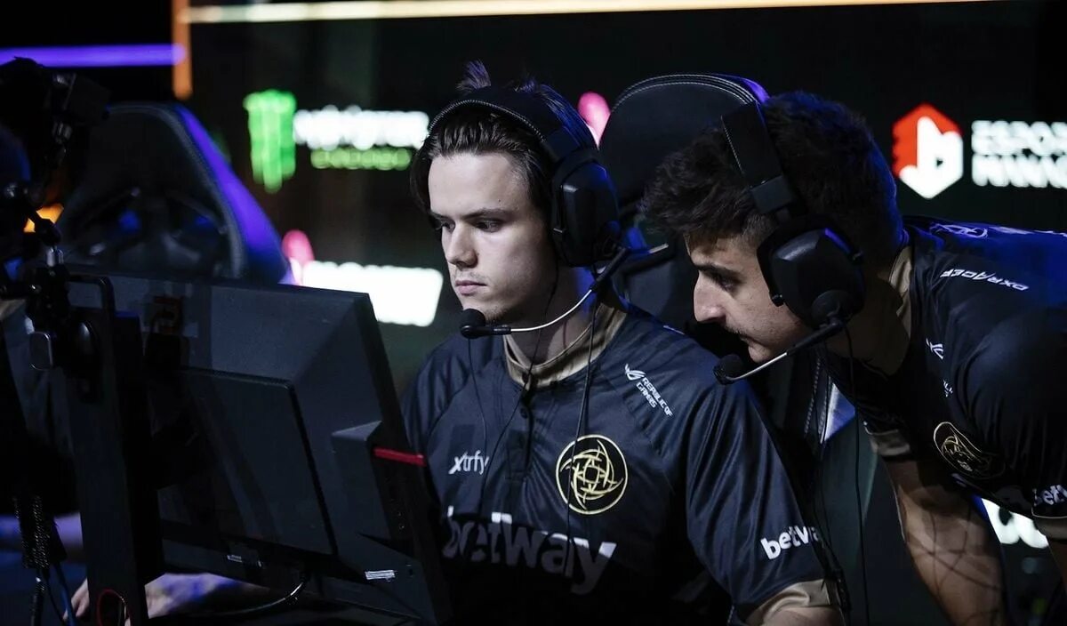 Ence ninjas in pyjamas
