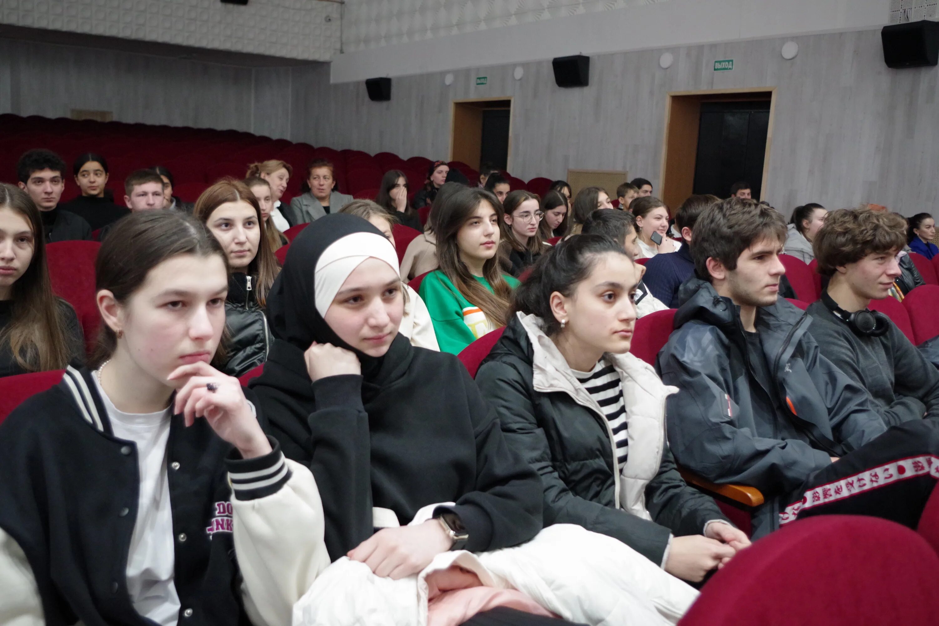 Молодежь. Кабардино молодежи. Молодежь кбр. Кабардино молодежи. Минмолодежи кбр.