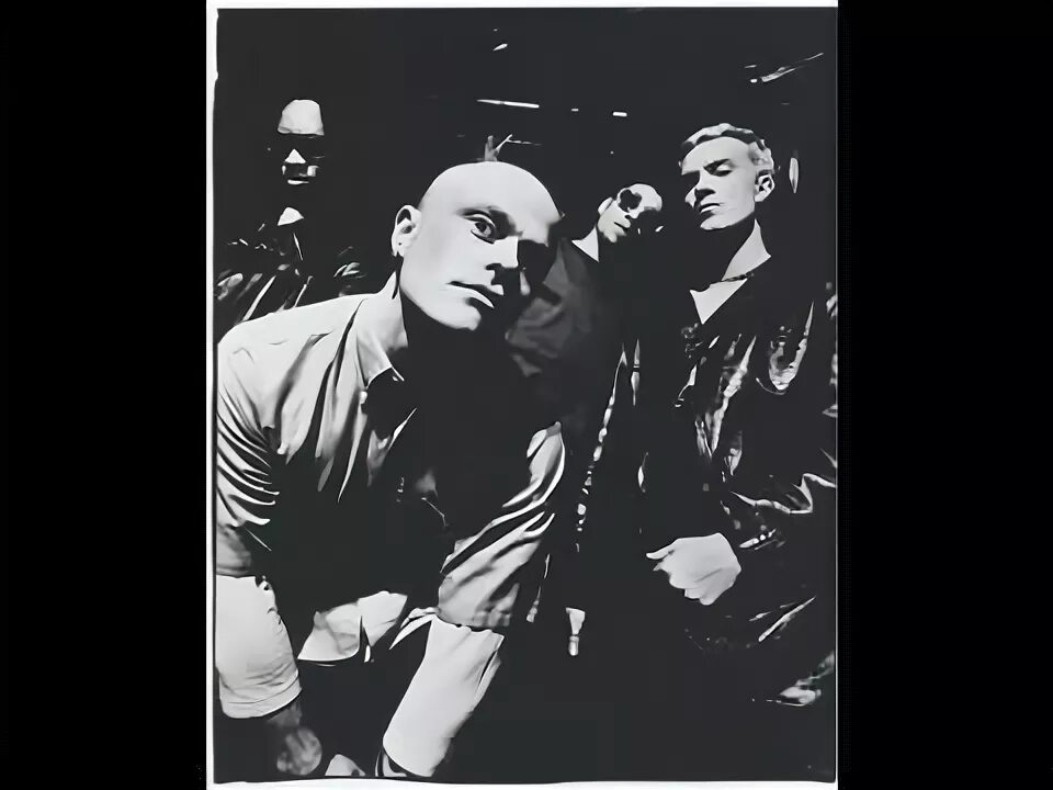 Prodigy their Law. The Prodigy - Live @ 27 сентября 1997 - Россия, Москва, Манежная площадь.... Продиджи и никелбак вместе. Their Law.