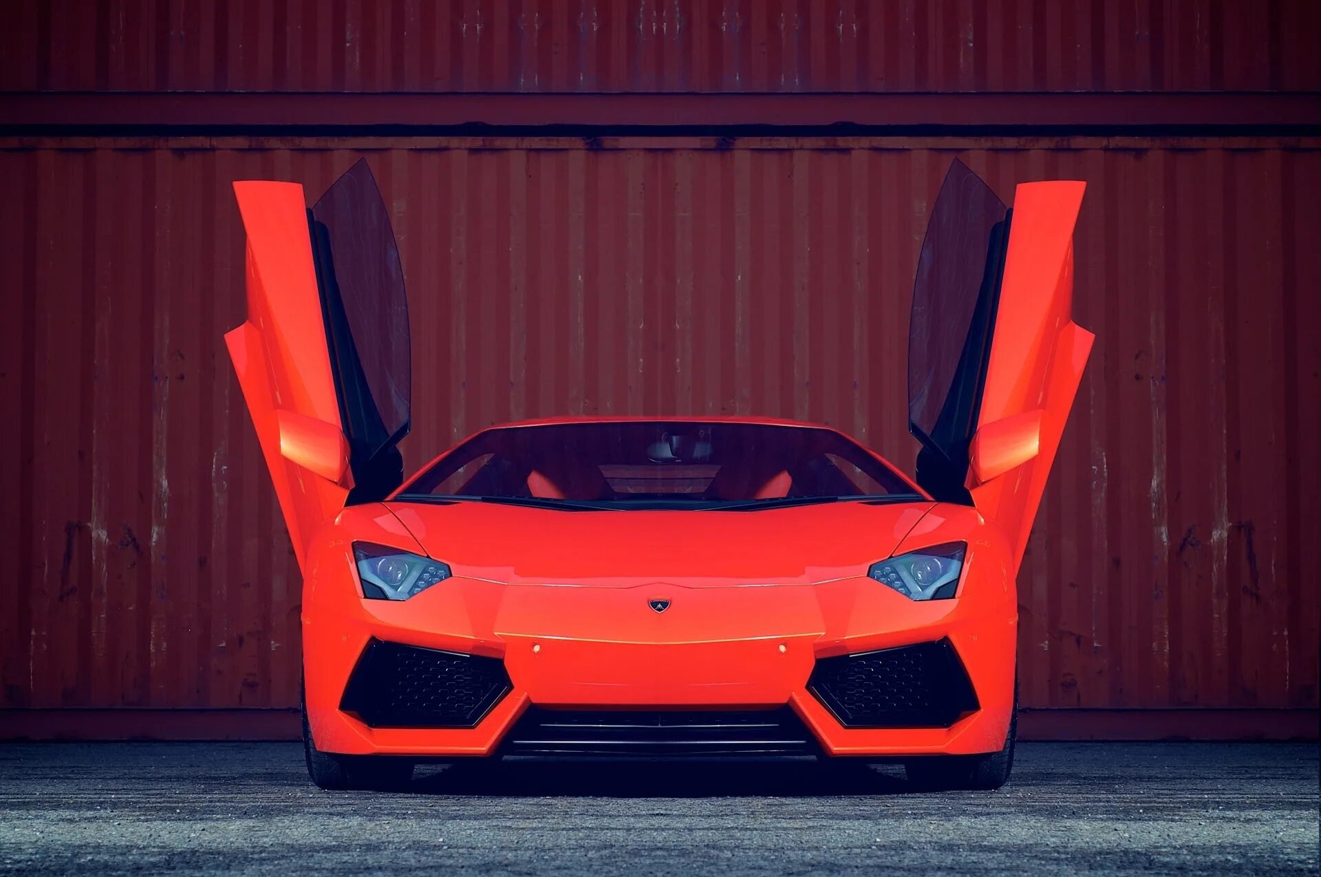 Совсем забыли как летает моя ламба. Lamborghini Aventador lp700-4 красный. Lamborghini, Orange, Aventador, lp700-4. Lamborghini Aventador lp700-4 черно-красная.