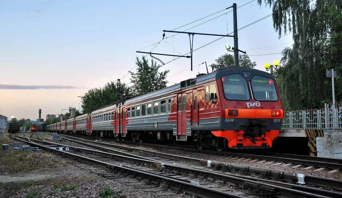 Эд4м 0311. Эд4м Балашиха. Балашиха станция электрички. Эд4м Горьковское направление. Ближайшая станция электропоездов