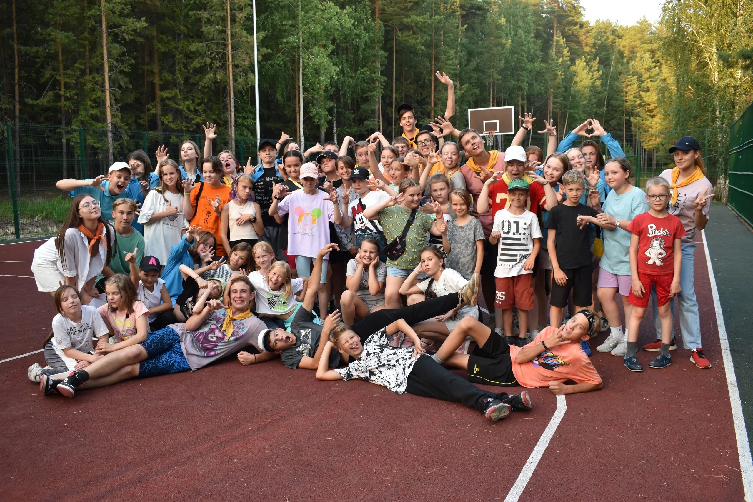 Группы новоуральска. Группы новоуральска. Самоцветы новоуральск 2023. Самоцветы лагерь новоуральск. Группы новоуральска.