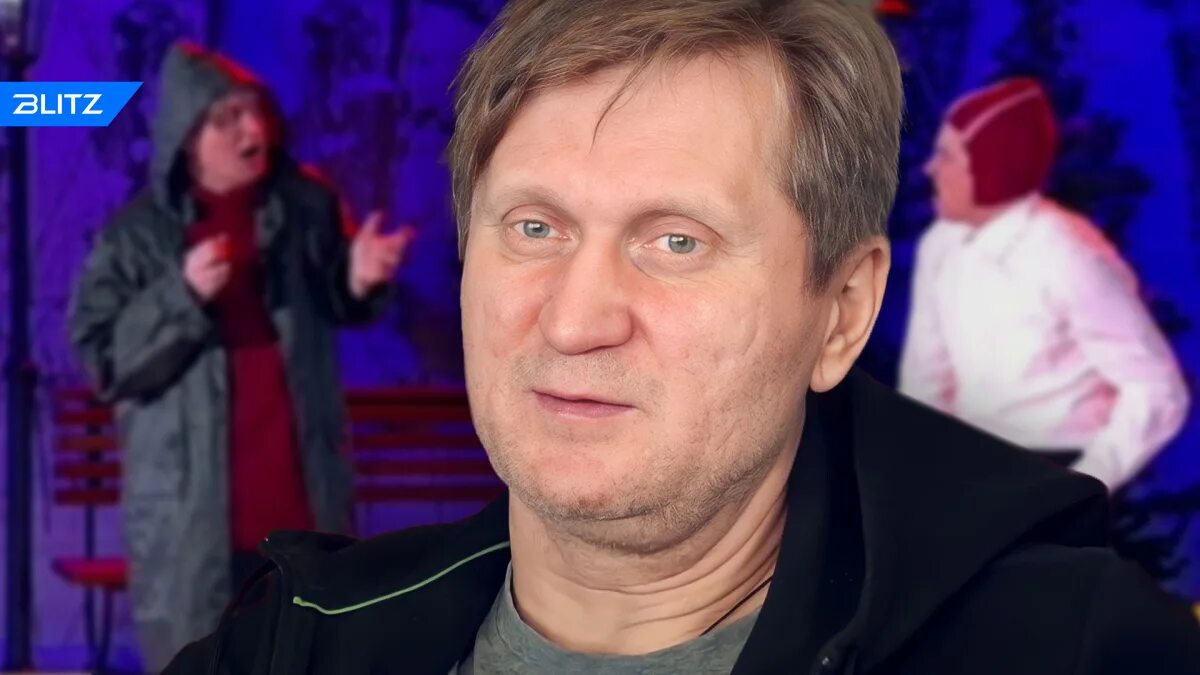 Андрей Рожков из "Уральских пельменей". Красавица жена и милые сыновья юмориста 