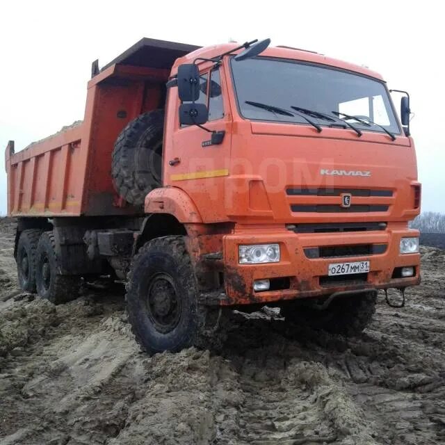 Камаз 6522-43 самосвал. Самосвалы вездеходы в аренду. Камаз 6522 камаз. Камаз полноприводный 6х6. Работа водителем самосвала камаз вездехода.