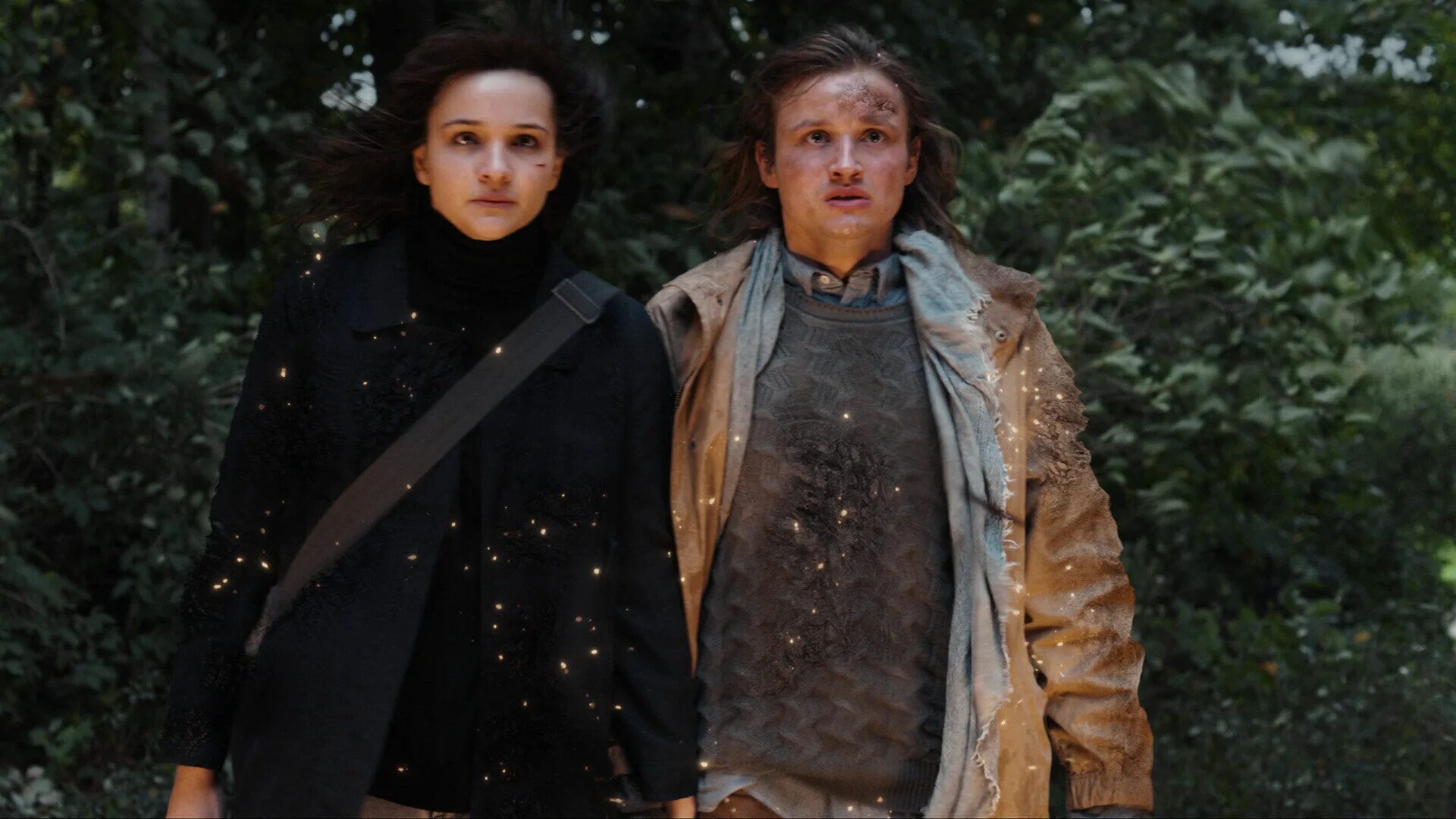 Dark сериал jonas martha. Тьма сериал йонас. Дата выхода тьма 3. Тьма сериал 3 сезон. Тьма сериал йонас и марта.