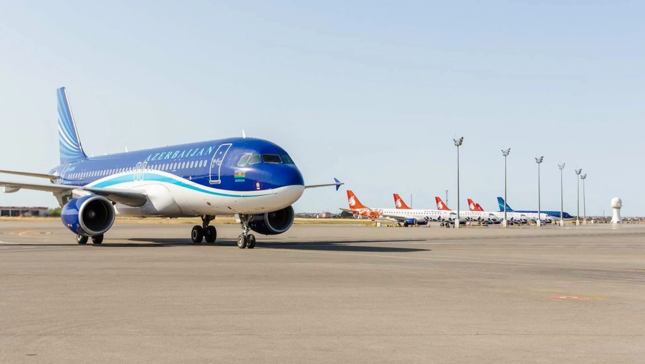 Азербайджанские авиалинии (AZAL). Рейс Москва Баку АЗАЛ. Самолет AZAL. AZAL Airlines самолеты. Россия азербайджан самолет