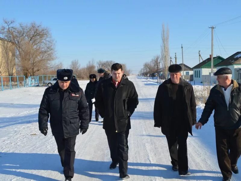 Комсомольское краснокутский район саратовская область. Село Лавровка Саратовская область Краснокутский район. Село Карпенка Краснокутский район. Село Чкалово Краснокутского района Саратовской области. Лепехинка Краснокутский район Саратовская область.