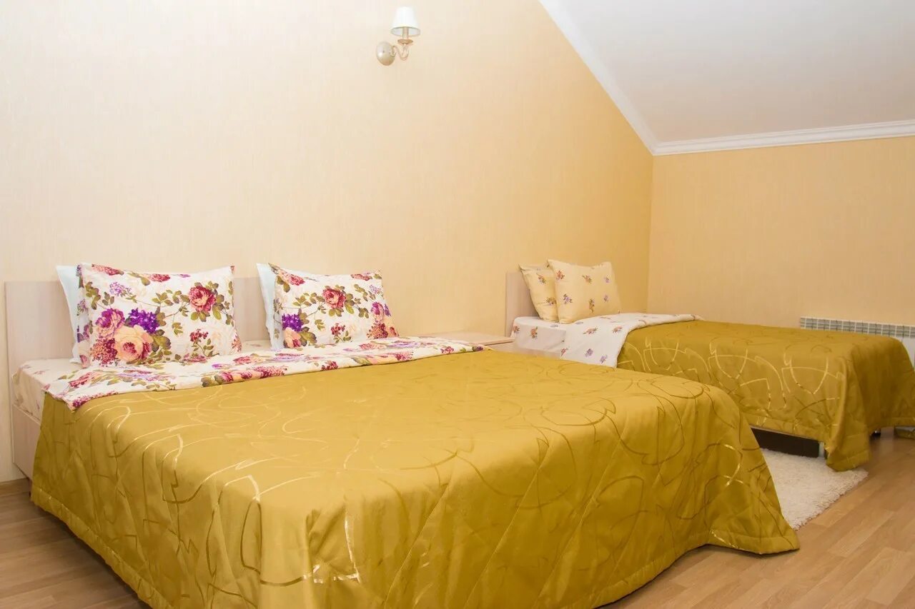 Отель меридиан юг красный колос. Меридиан-юг гостиница на м4. Меридиан-юг гостиница комната 61. Меридиан-юг гостиница ростов. Отель меридиан юг ростовская область.