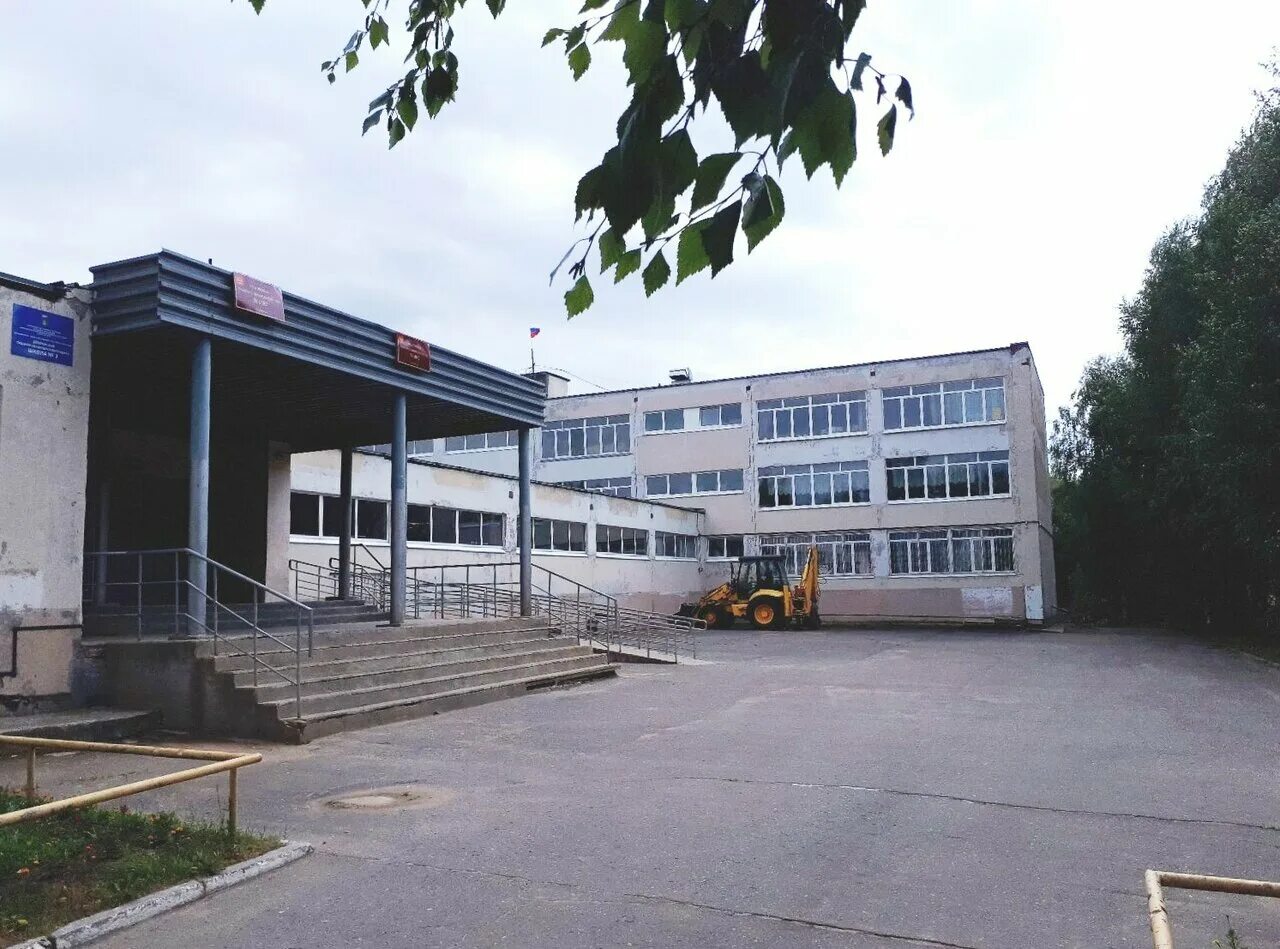 улица строителей 7. строителей 7 отзывы. школа номер 2 город добрянка. проспект строителей дом 7 смоленск. проспект строителей 7б смоленск.