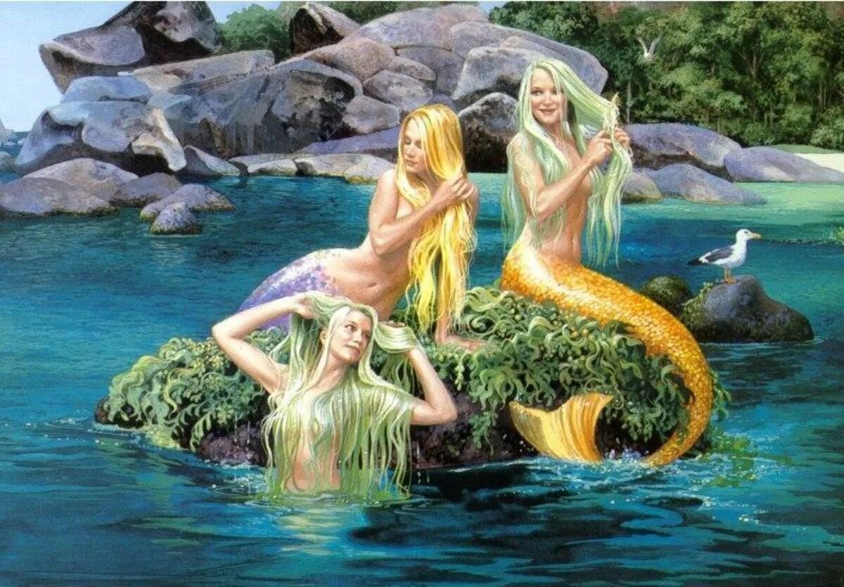 Русалка фото. Русалка в море. Славянская русалка наяда. Девушка русалка. Русалки мермейд мермейз.