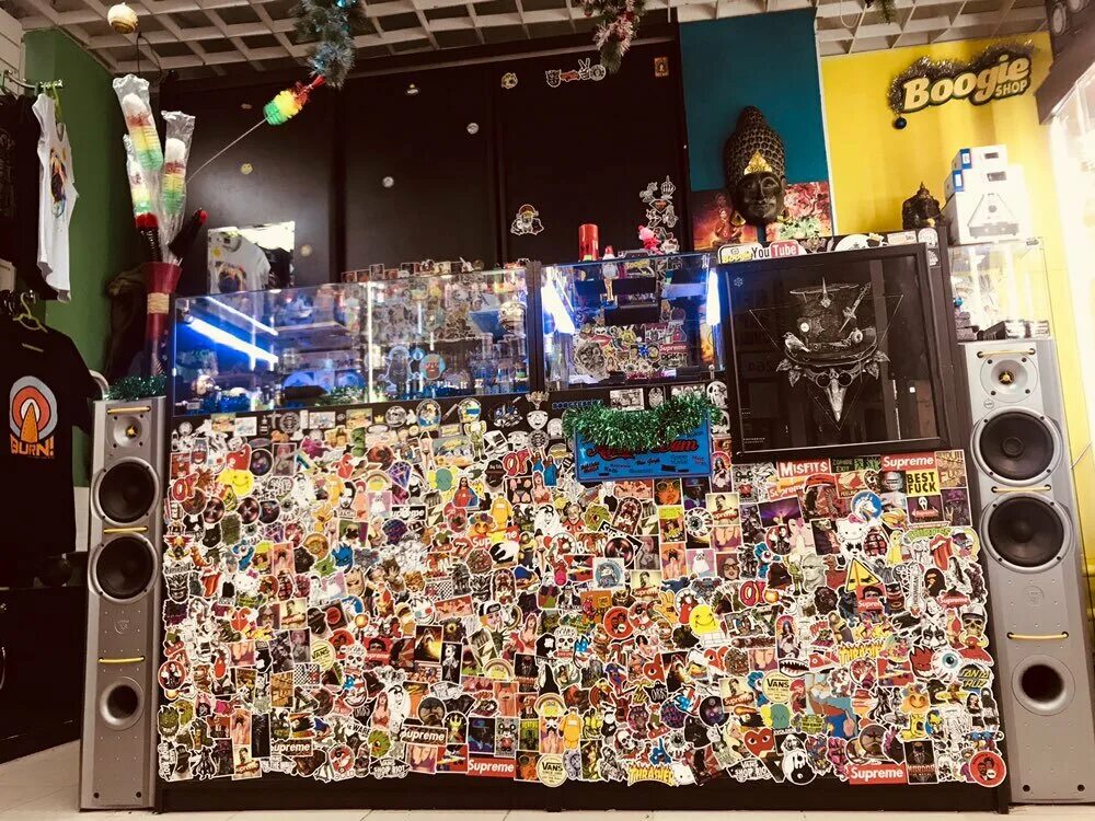 Boogie shop спб. бугишоп горбушка. Boogie shop интернет. буги шоп купчино. буги шоп горбушка.