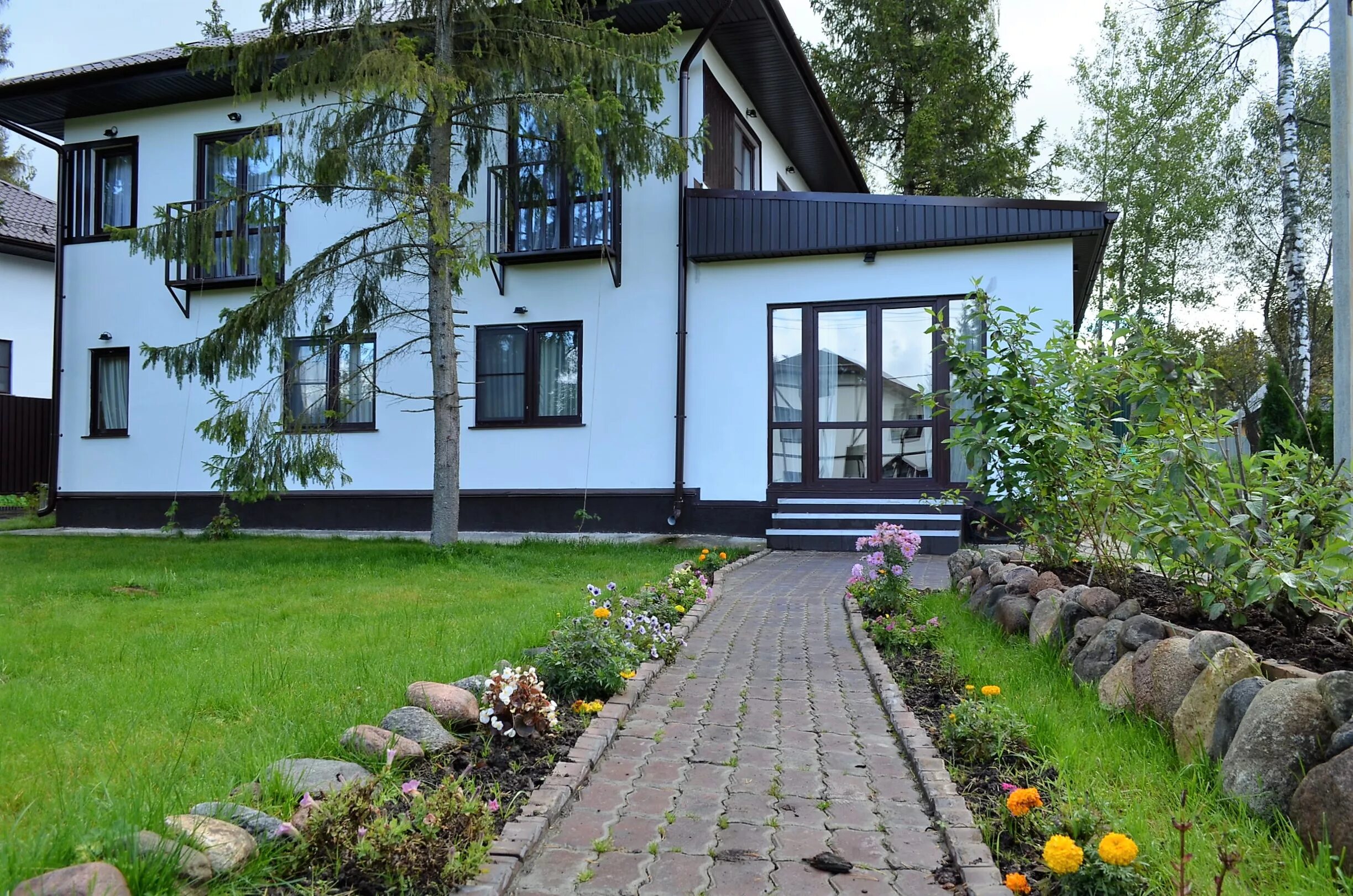 Хотеичи база отдыха. Снять коттедж подмосковье недорого. Видная усадьба, видное, старо-нагорная улица, 20а. Парк отель завидное. Снять коттедж подмосковье недорого.