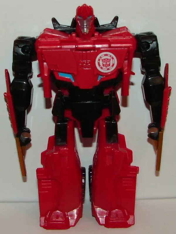 Код трансформер. Transformers robots in disguise игрушки. transformers robots in disguise ironhide. сайдсвайп трансформер onestep. transformers коды для сканирования.
