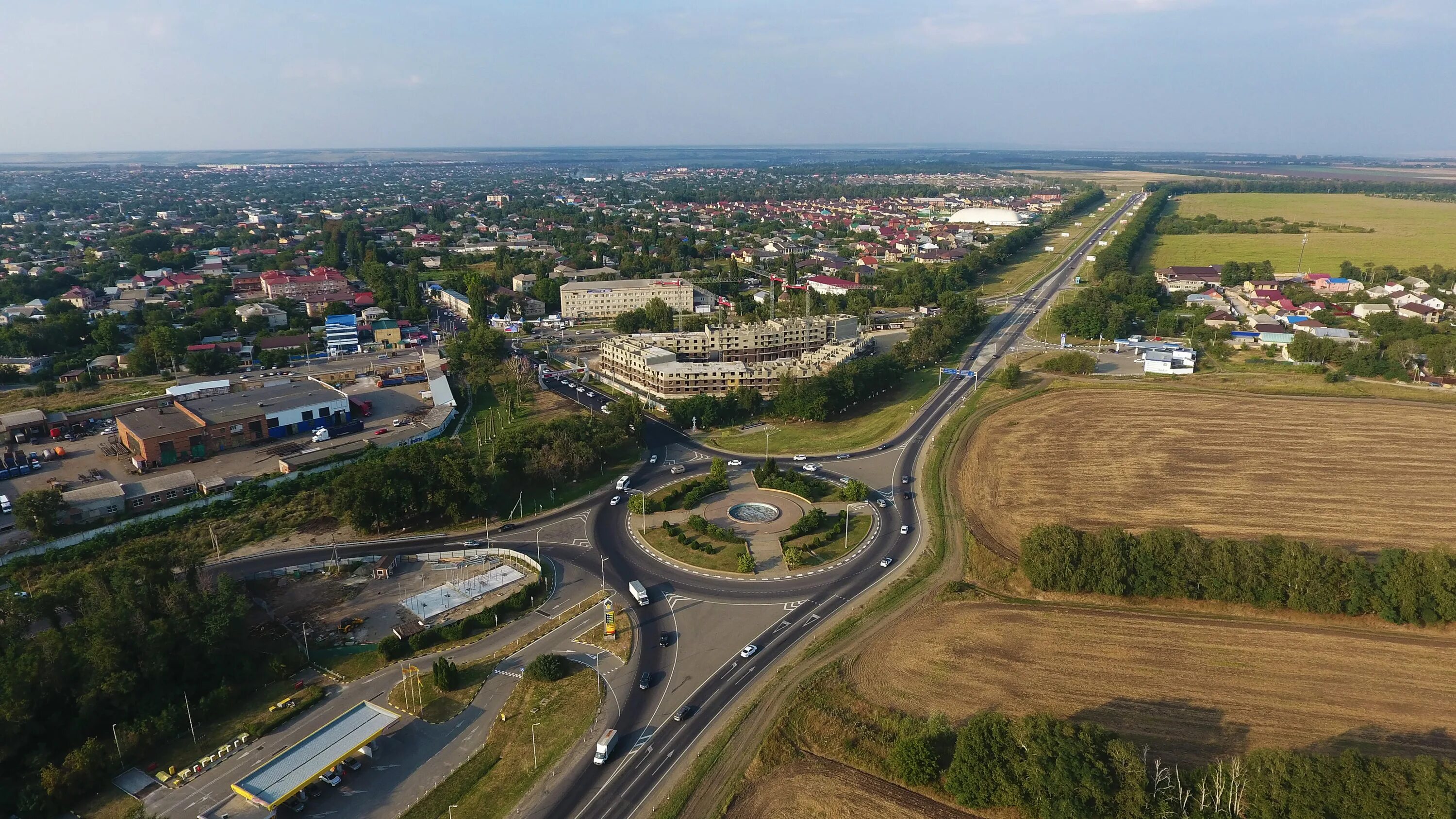 Михайловск село. Михайловск Уральская Швейцария. Г Михайловск Ставропольский край. Михайловск горы. Гора любви Михайловск.