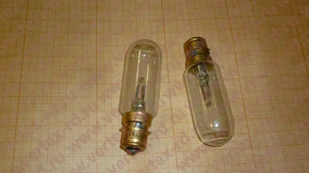 Лампа g18 (двухконтактная) 12v 10w/5w. 23 с лампами. Лампочка накаливания для микроскопа 30 вт. Лампа двухконтактная 12v 23w 8w. Лампа 23 8.