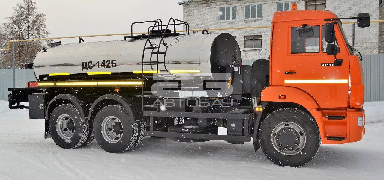 Автогудронатор дс. Зил автогудронатор дс-142б. Автогудронатор газ с41r. Камаз дс 142б. Автогудронатор камаз 65115.