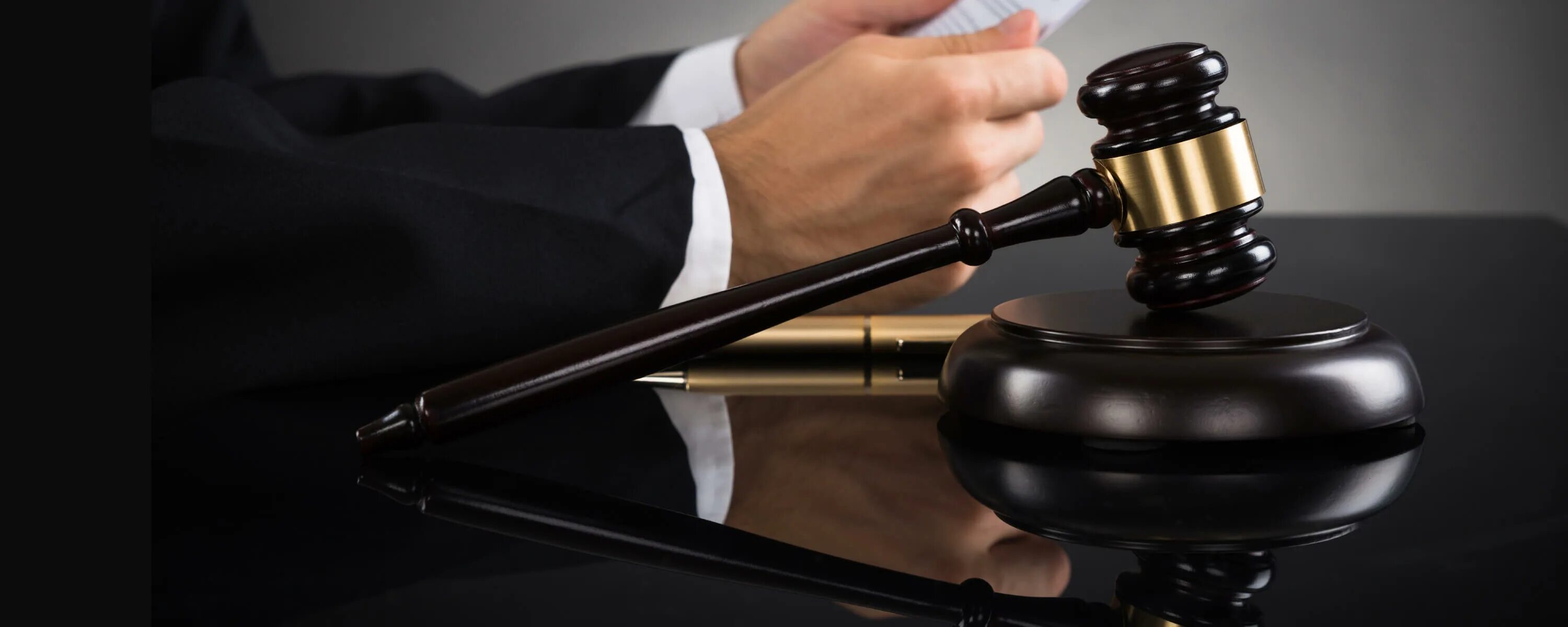 Рассмотрение споров в судах. Суды по налоговым спорам. Делам с участием иностранных лиц. Юридические услуги. Рассмотрения дел с участием иностранных лиц..