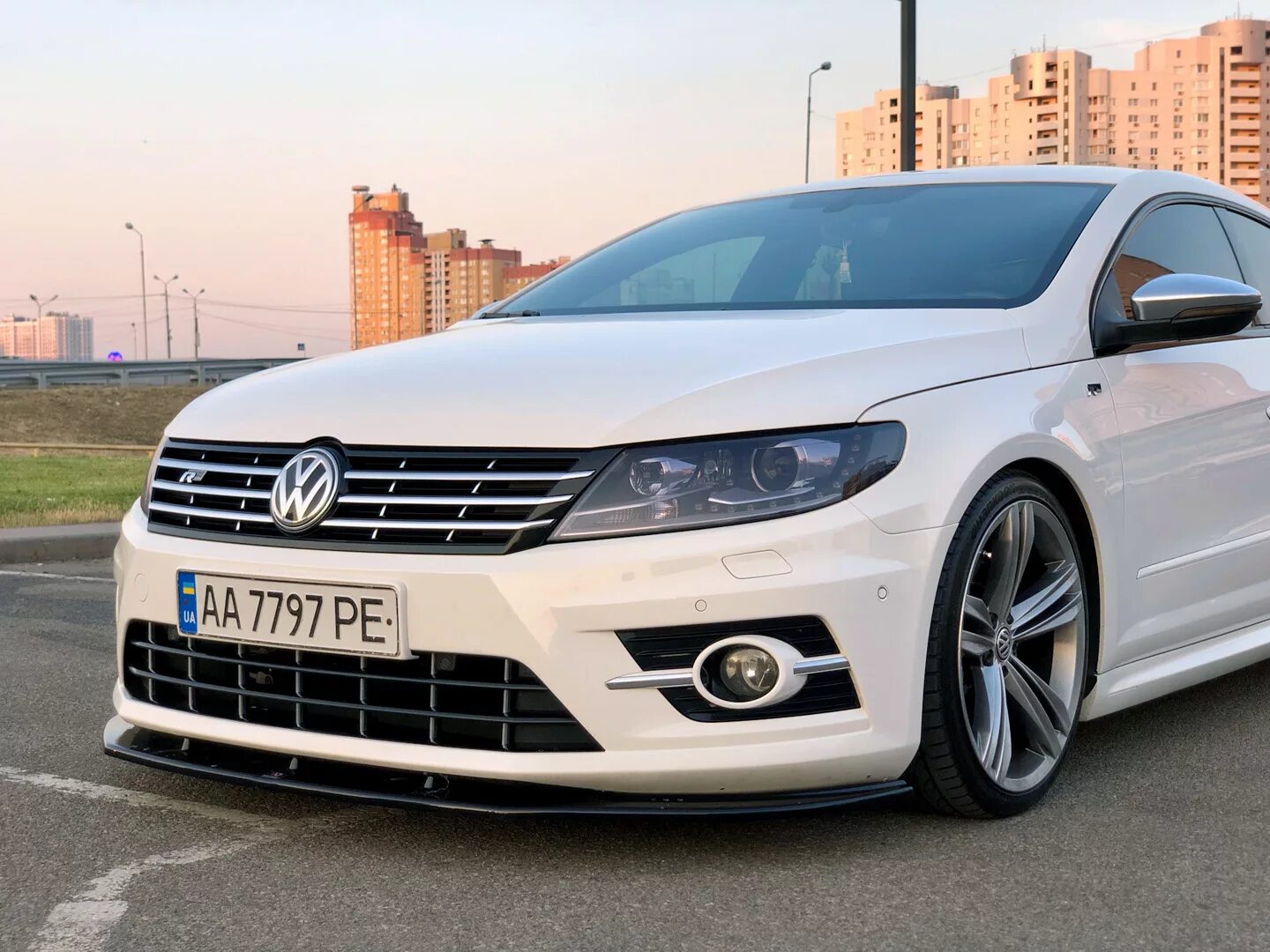 Тюнинг фольксваген купить. Volkswagen Passat cc r-line. Volkswagen Passat cc r-line 2014. Volkswagen Passat cc 2012 r-line. Volkswagen Passat cc 2013 r-line.