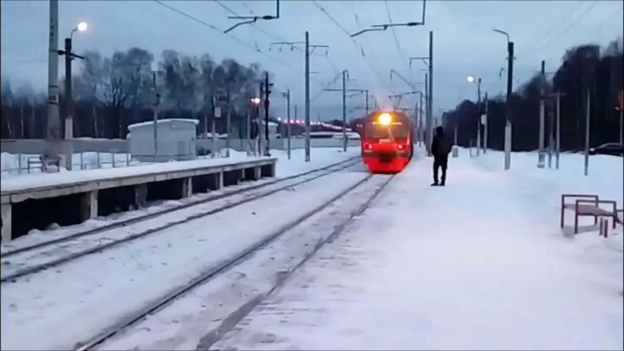 Золотово станция электрички. Станции Голутвин Москва. Платформа Золотово. Фаустово Голутвин. Виноградово казанское направление