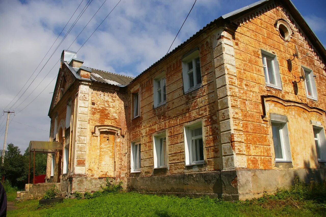 Боровичи волгино. Голубое озеро новгородская область боровичи. Косминское озеро республика коми фото. Голубое озеро боровичи волгино. Волгино новгородская область.