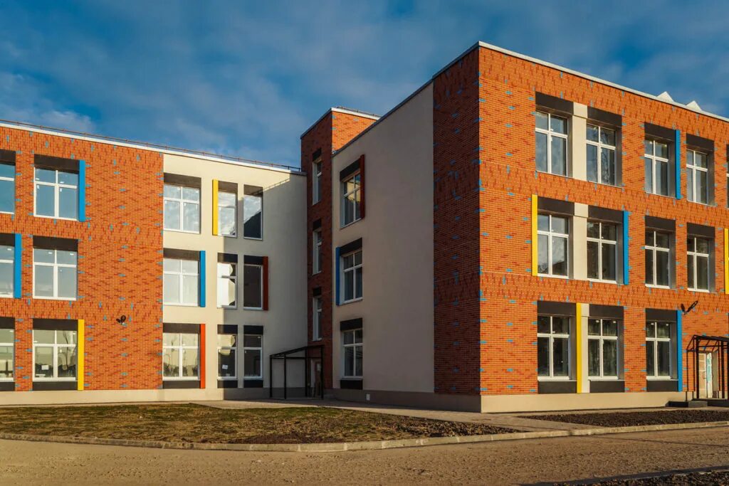 Сош бугровский цо 3. Бугровская сош 2 энфилд. школа энфилд бугры. бугры школа 2 энфилд. жк энфилд санкт-петербург.