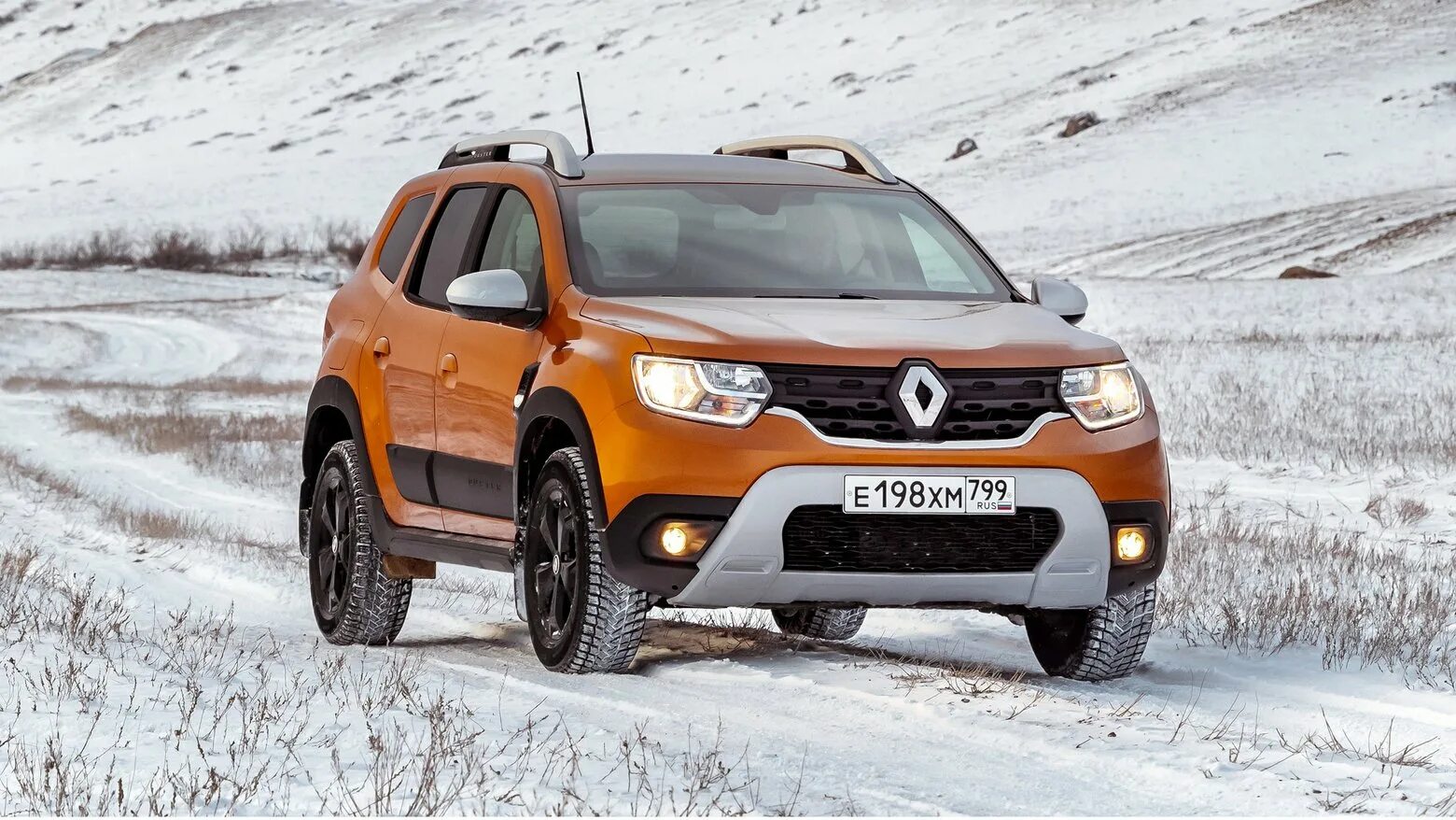 Дастер 2021 2.0. Renault Duster 2021. Рено Дастер драйв 2021. Рено Дастер 2021 белый. Новый Рено Дастер 2021.