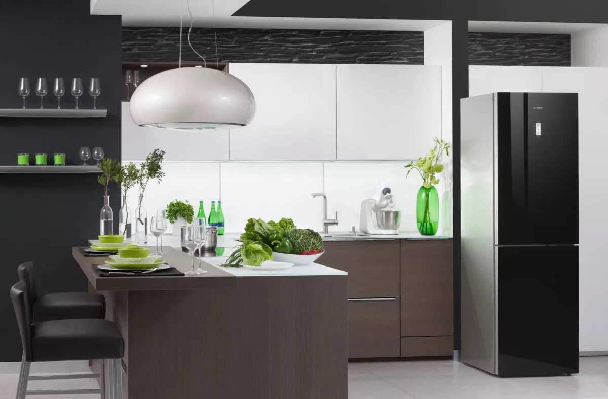 Кухня с черным холодильником. Bosch kgn39lb32r. Холодильник Bosch serie 8 kgn39lb32r. Bosch kgn39l 32r. Bosch kgn39lb32r черный.