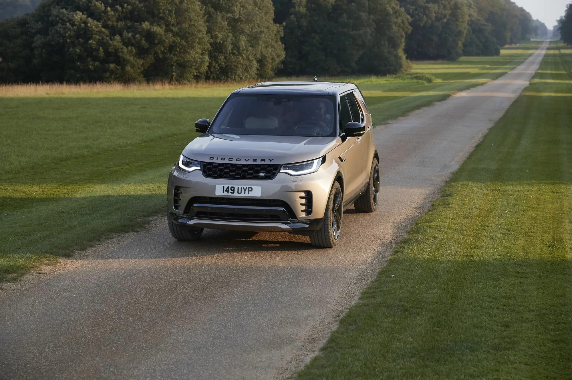 Дискавери 18. Land Rover Discovery 2021. Ленд Ровер Дискавери 2021. Range Rover Discovery 2021. Новый ленд Ровер Дискавери 2021.