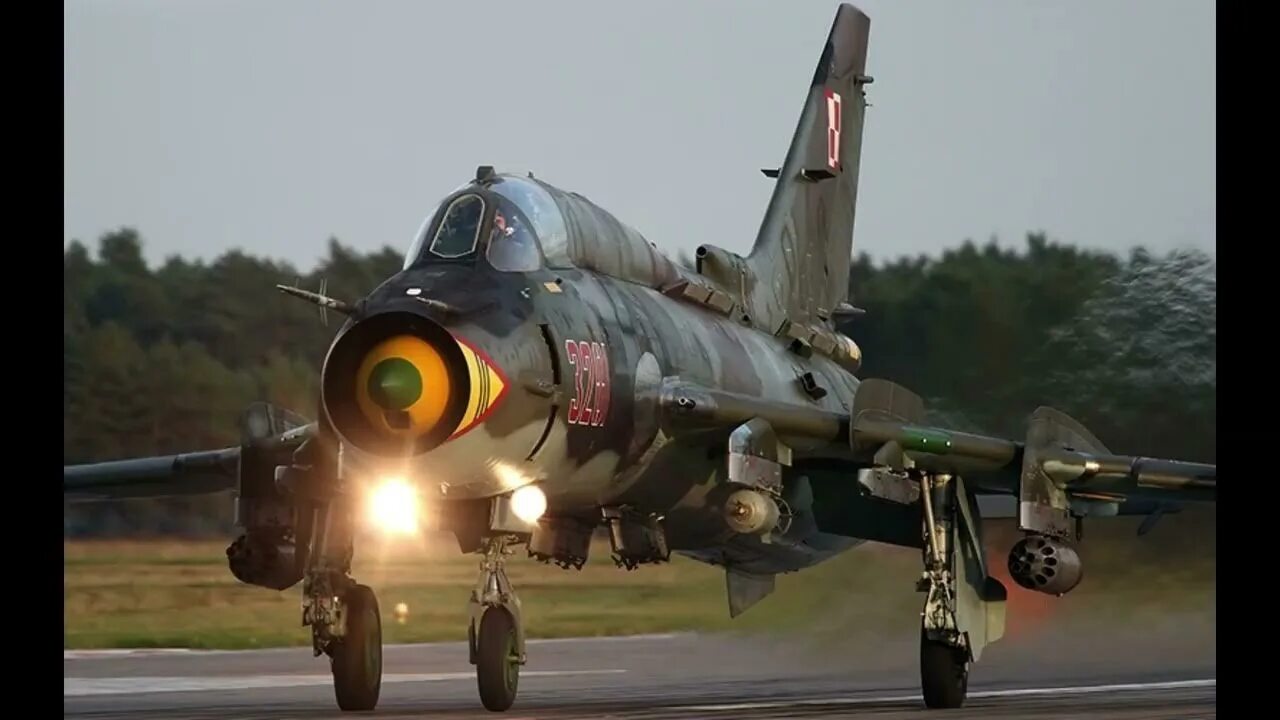 Су-22 истребитель-бомбардировщик. Су-22 истребитель-бомбардировщик. Ce 22. Миг 29 всу. Су-17 истребитель-бомбардировщик.