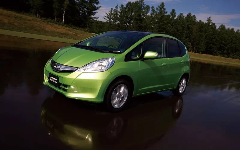 3 hybrid. Хонда фит гибрид рс 2012. Хонда фит гибрид 2014. Хонда фит гибрид 2010. 3 2011.