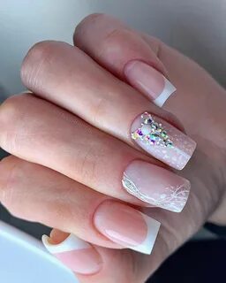 Белый френч с блестками