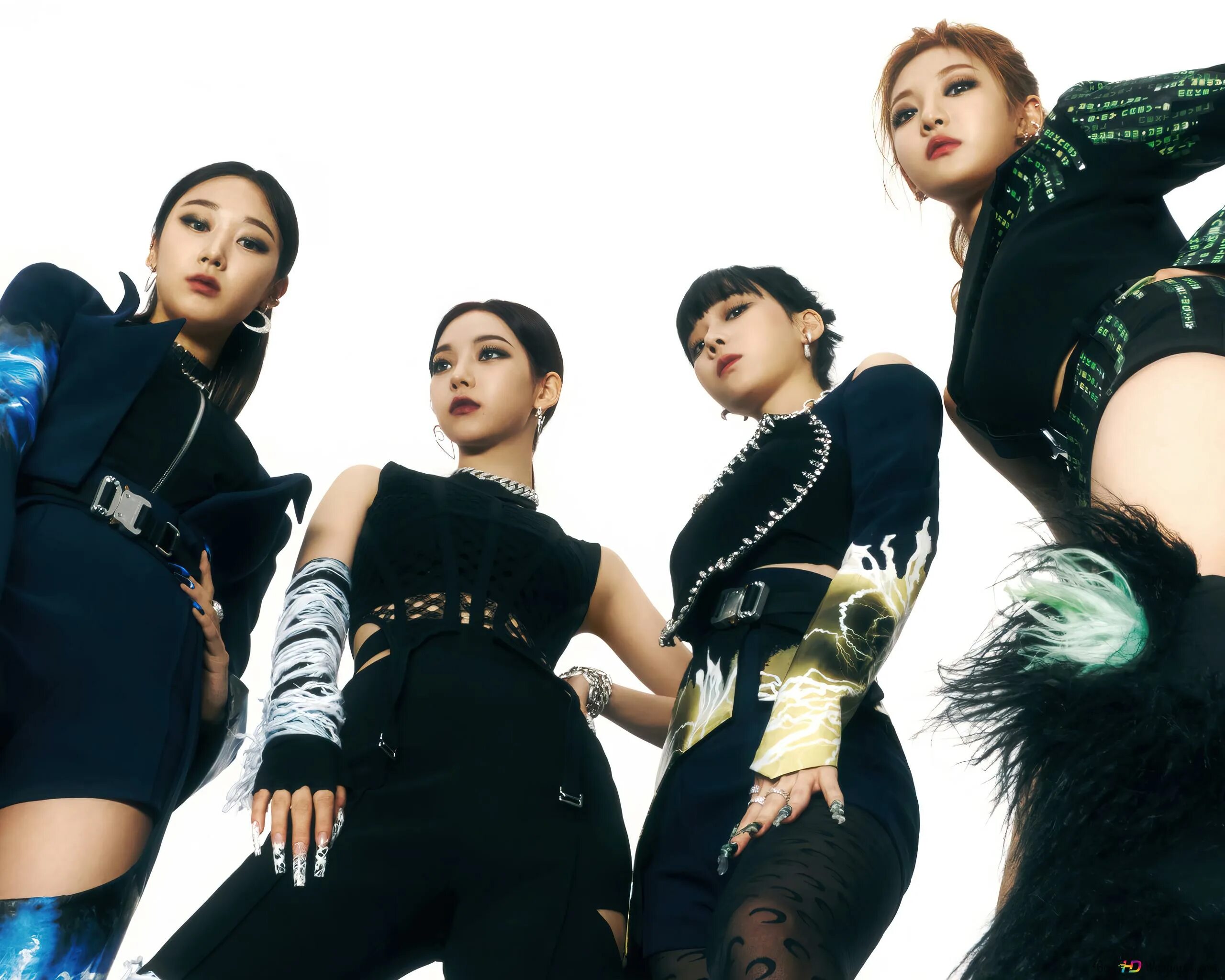 Aespa savage участницы. Эспа клипы. Aespa savage клип. Винтер эспа. Эспа клипы.