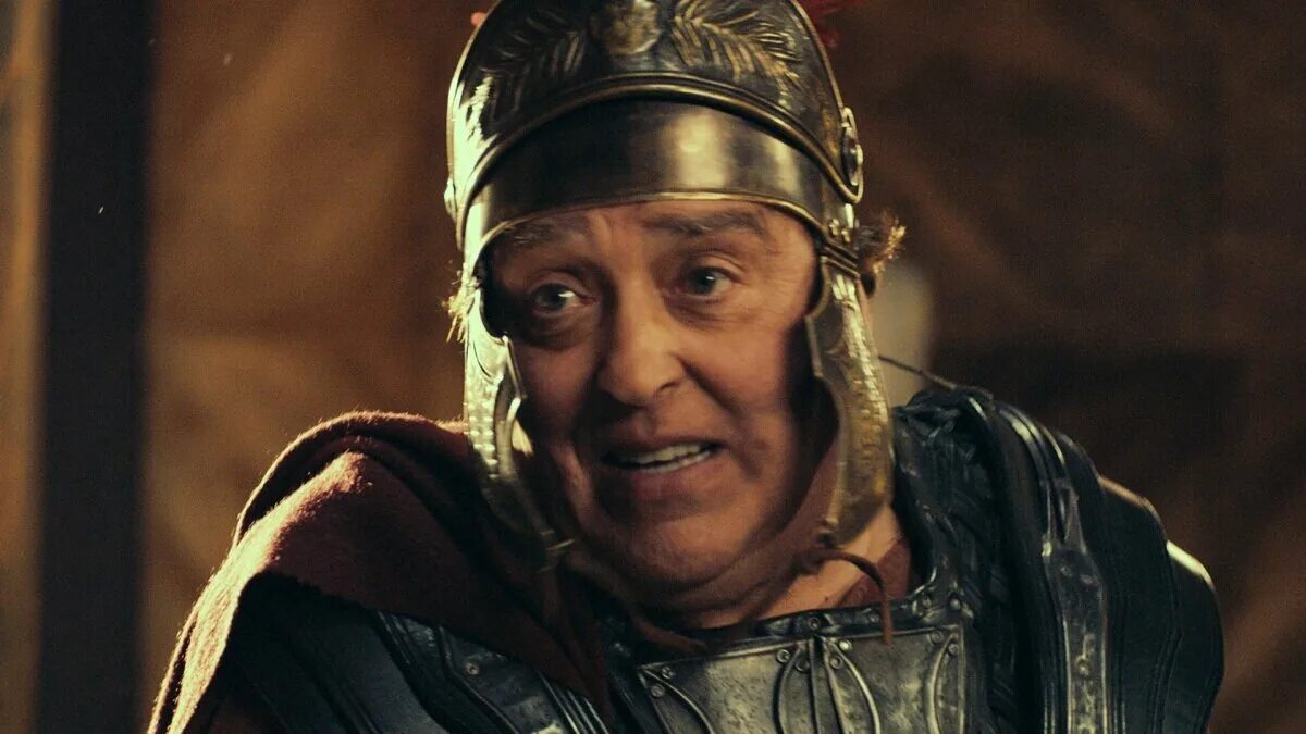 К. Вин дизель бладшот. Эрик киллмонгер в музее фильм. Фильм блокбастер 3d. Джош дюамель последний рыцарь.