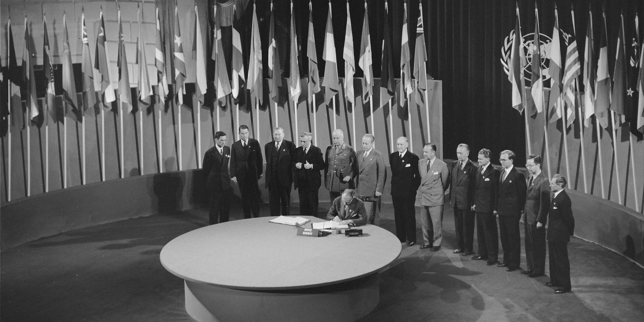 Организация Объединенных наций 1945. Конференция Объединенных наций в Сан-Франциско 1945. ООН 1945 год. Конференция ООН 1945. Ратифицирована ссср