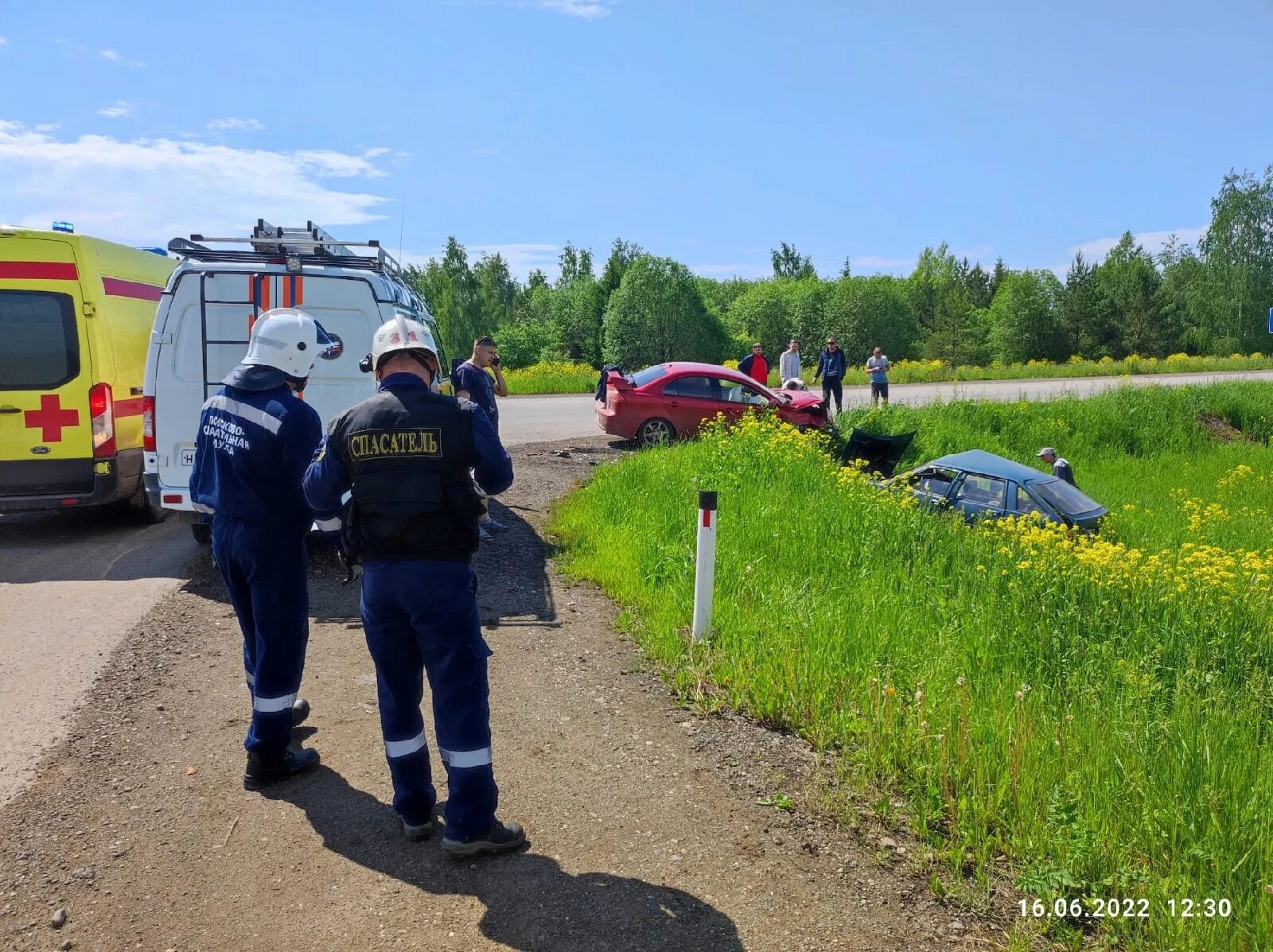 Дтп кунгур сегодня на трассе. Дтп трасса пермь соликамск. Трасса пермь кунгур 66 километр. Авария на кунгурской трассе. Дтп пермский край на трассе кунгур соликамск.