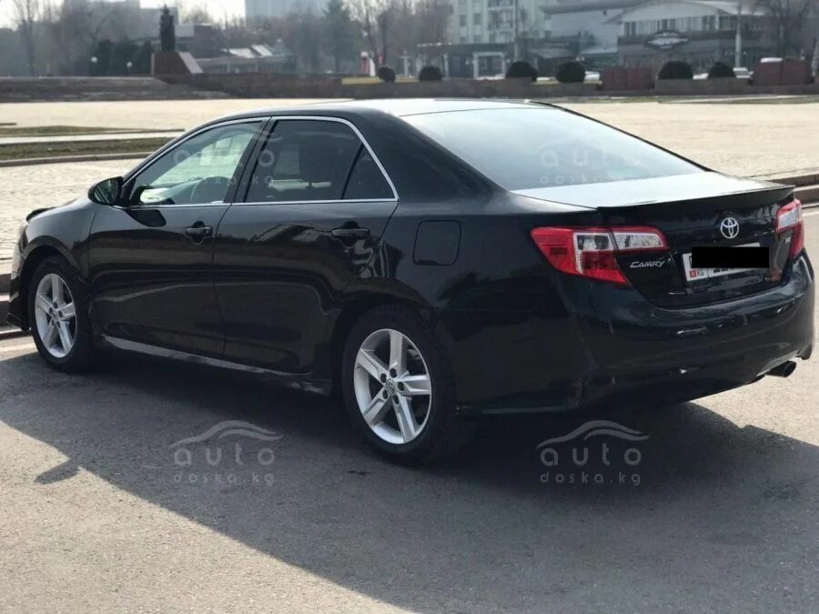 Камри 50 американец. 2013 toyota camry 50 usa. toyota camry 50 кузов американец. black camry 50 se. toyota camry xv50 2013 американец.