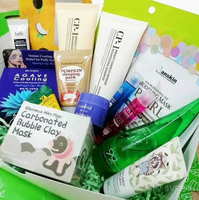 Где оригинальная корейская косметика. Корейская косметика в россии. Kans косметика корея. Где оригинальная корейская косметика. Новогодние наборы корейской косметики.