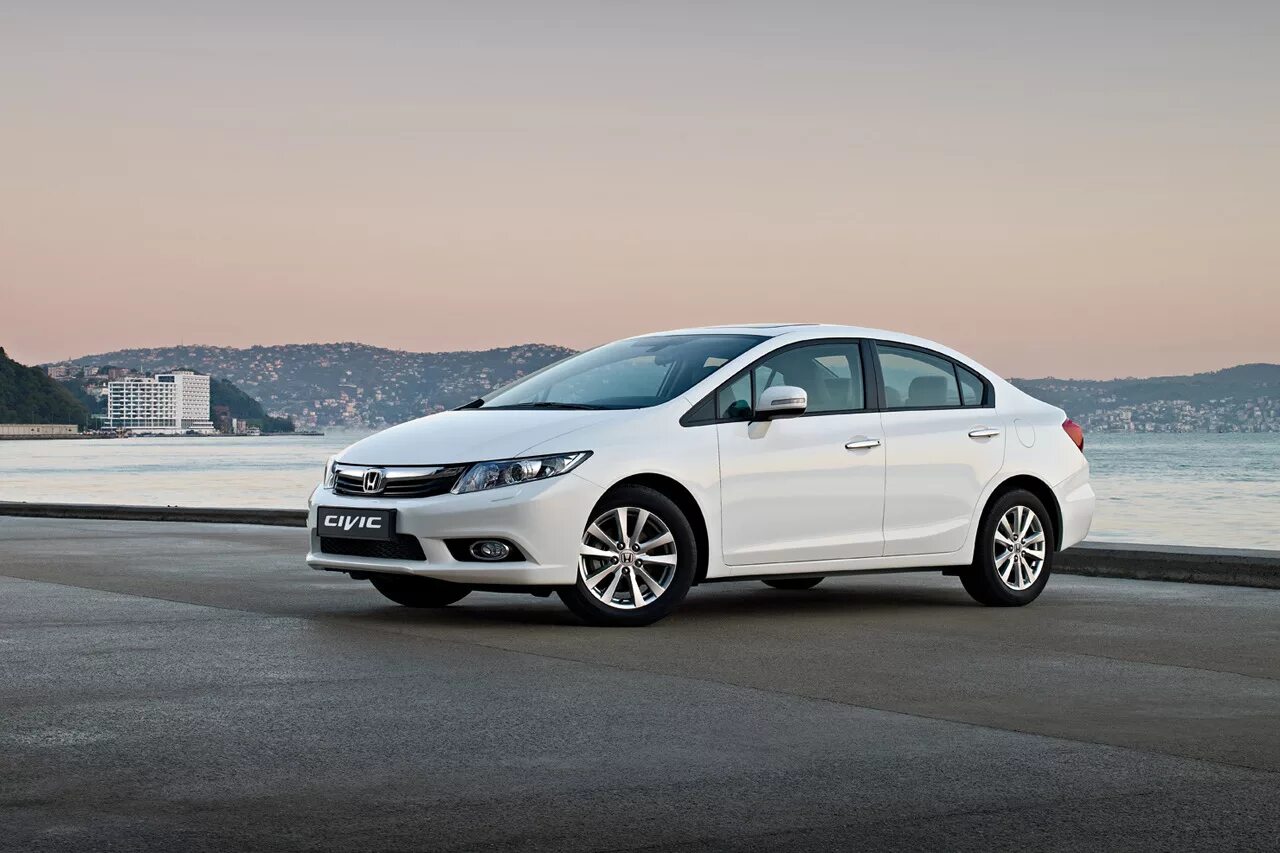Honda civic 9 седан. 2012 honda civic si. Хонда цивик 2013 седан. Хонда цивик 9. Цивик 9 поколение седан.