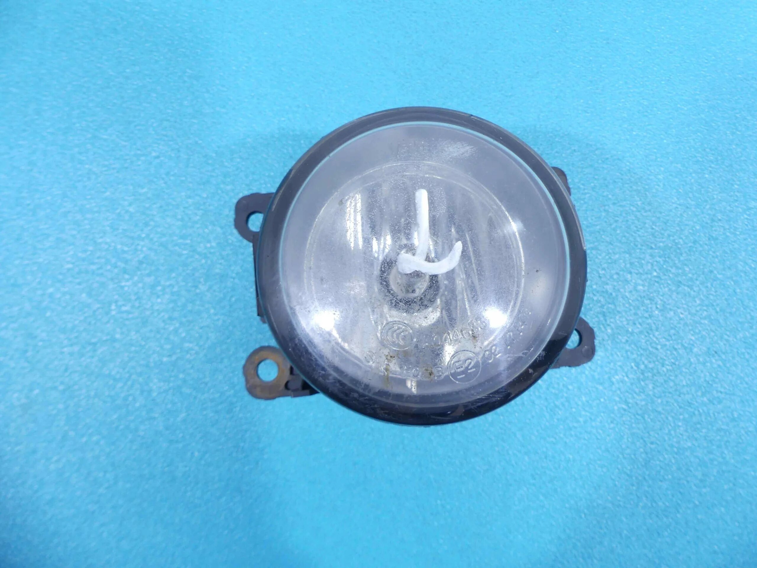 Противотуманные фара б у. Туманки VALEO 89202509 Mitsubishi. Halogen Opel Zafira. Лампа противотуманки Опель Зафира б. Светодиодные противотуманные фары Опель Зафира б.