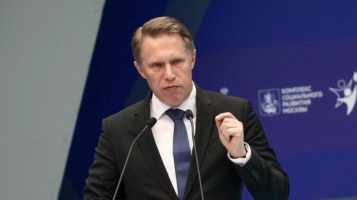 Выступления мурашко. Мурашко улыбается.