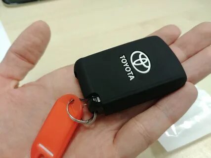 Чип ключ тойота