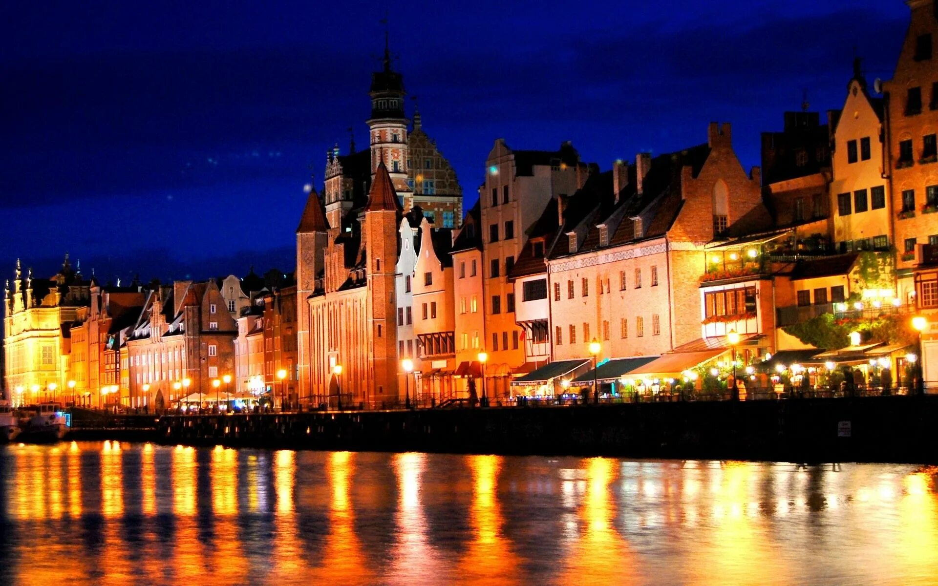 Гданьск 1994. Гданьск польша достопримечательности. Гданьск старый город. Работа в гданьске. Работа в гданьске.