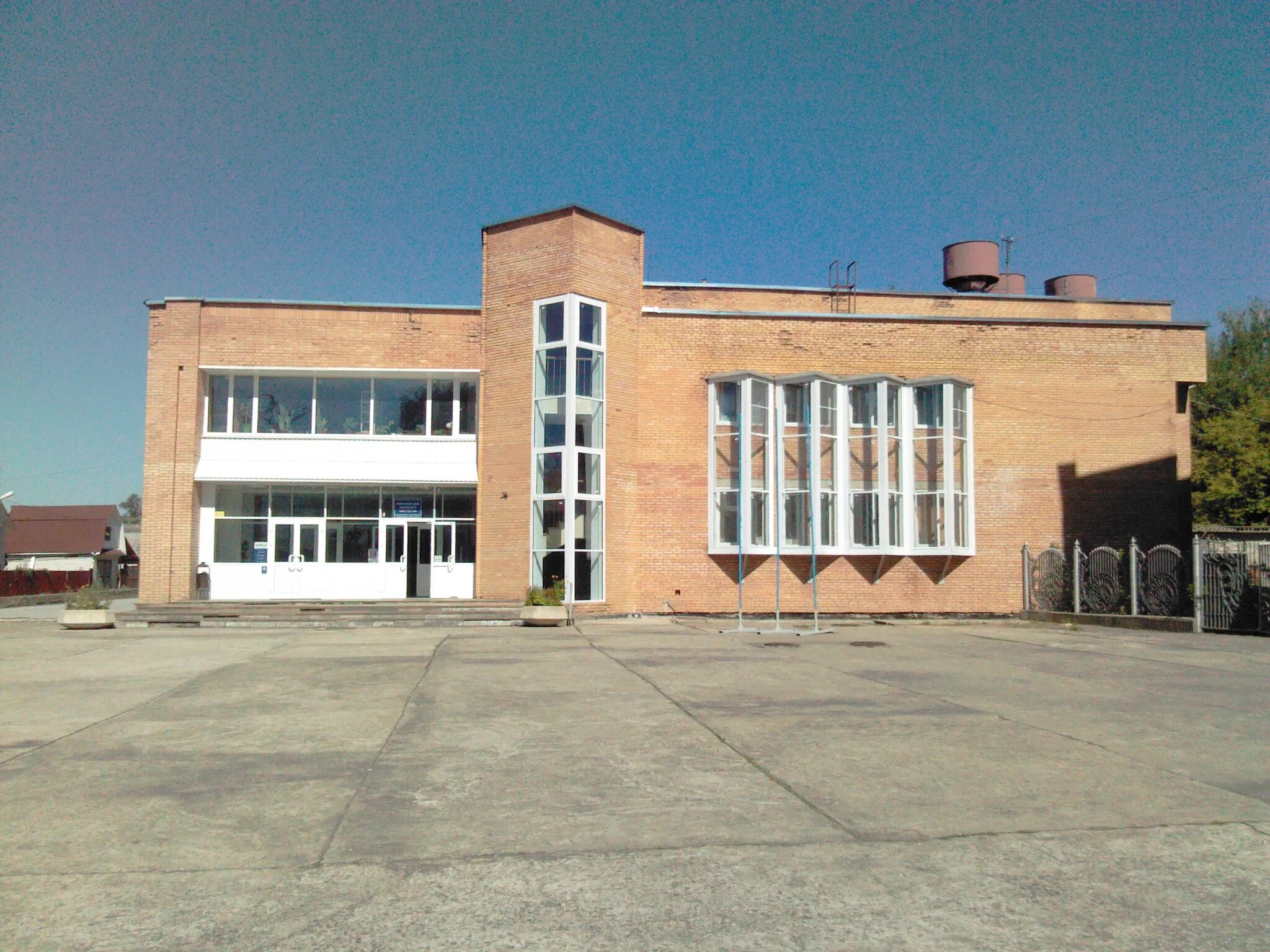 Комбо сет для на 23 февраля. Кимры улица урицкого 10. Дымок кимры магазин. Заречье магазин кимры. Фарфор роллы.