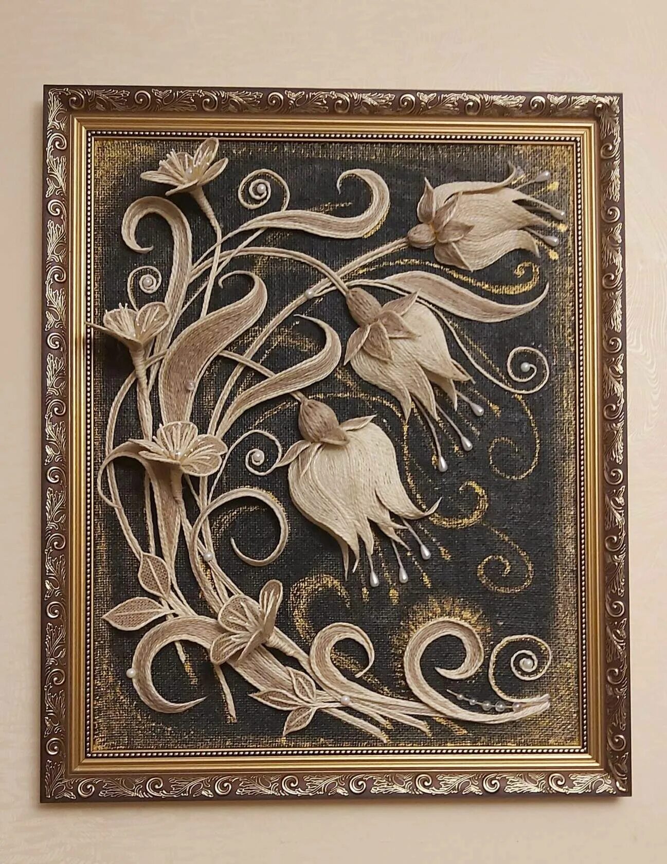 Ева джутовая филигрань мастер класс. Вера пушина декоративные изделия в технике джутовая филигрань. Техника филигрань из джута. Людмила пыхова джутовая филигрань мастер класс. Джутовое панно.