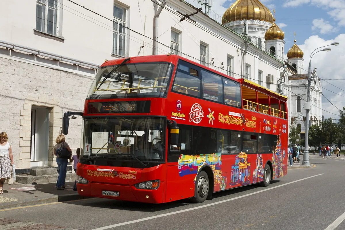 Автобус City Sightseeing Москва. City Sightseeing Moscow автобус. Автобус Сити сайтсиинг Москва. Экскурсия City Sightseeing Казань. Автобусные экскурсии по москве от красной